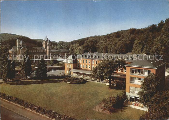 Maria Laach Glees Abteikirche und Seehotel