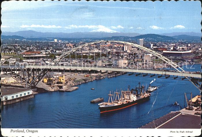 Portland Oregon Fliegeraufnahme Brueckenpartie