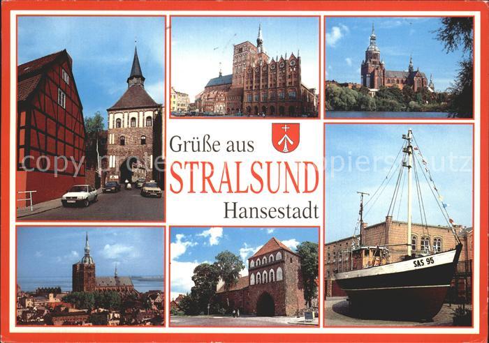 Stralsund Mecklenburg Vorpommern Kuetertor Rathausplatz Marienkirche Nikolaikirc