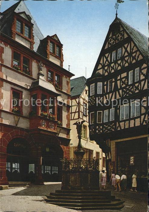 BERNKASTEL-KUES Berncastel Rheinland-Pfalz Rathaus Mosel