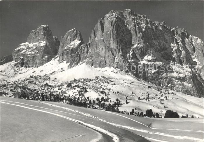Sellajoch Winter Sassolungo