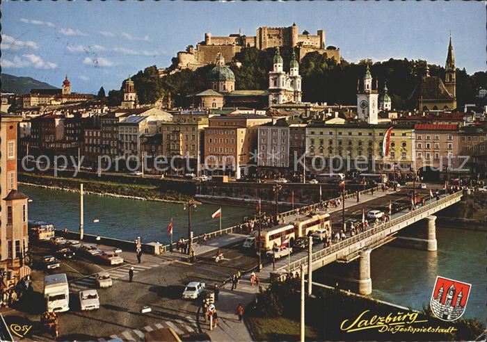 Salzburg Oesterreich Altstadt Hohensalzburg Staatsbruecke Salzach
