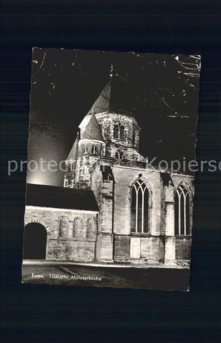 Essen Ruhr Muensterkirche Nachtaufnahme