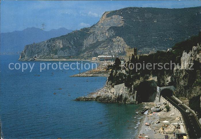 Finale Ligure Strand kleines Schloss