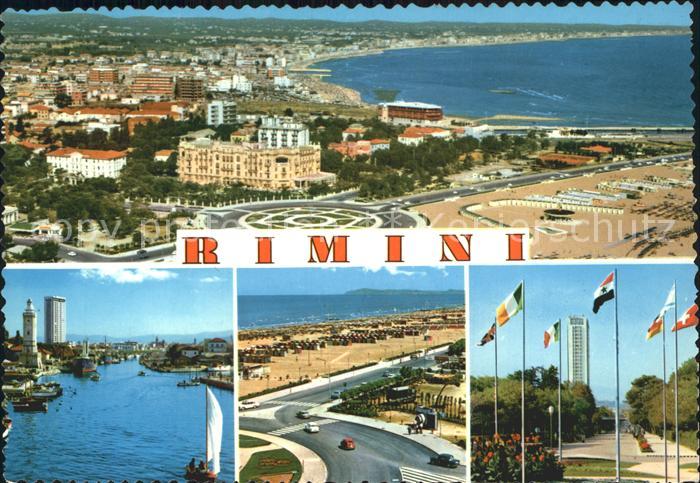 Rimini Teilansichten Hochhaus Segelboot