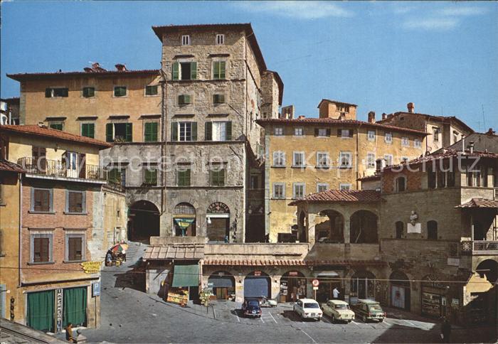Cortona Platz der Republik