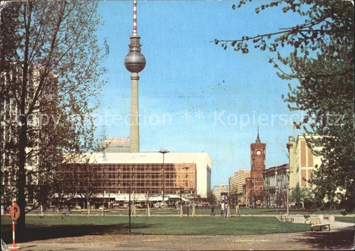 BERLIN CITY Palast der Republik Fernseh- UKW-Turm