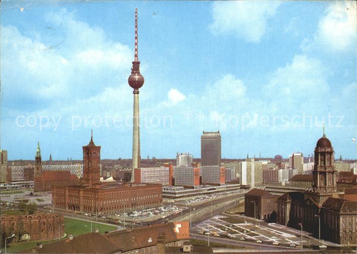 BERLIN  CITY Zentrum Fernsehturm Rotes Rathaus