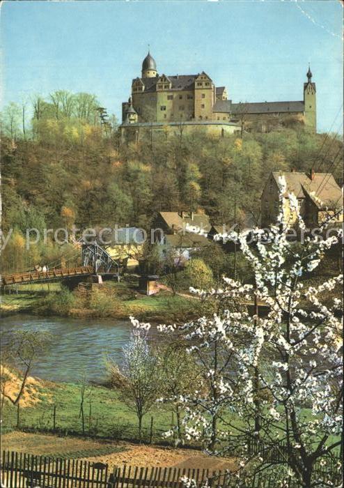 Rochsburg ueber Rochlitz mit Burg