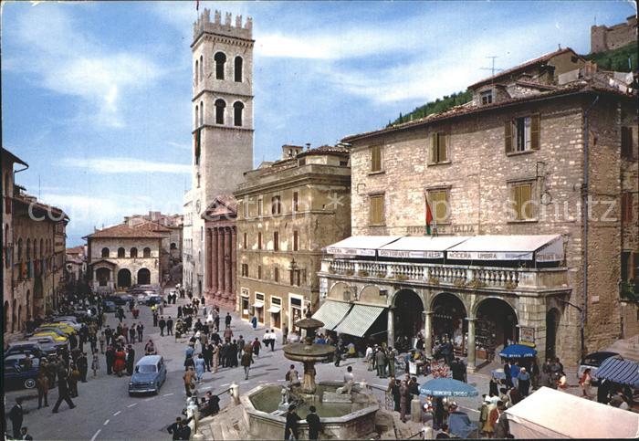Assisi Umbria Piazza del Comune Tempio di Minerva e la Torre Comunale