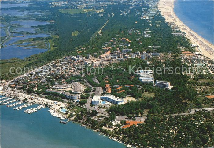 Bibione Il porto la spiaggia der Hafen der Strand