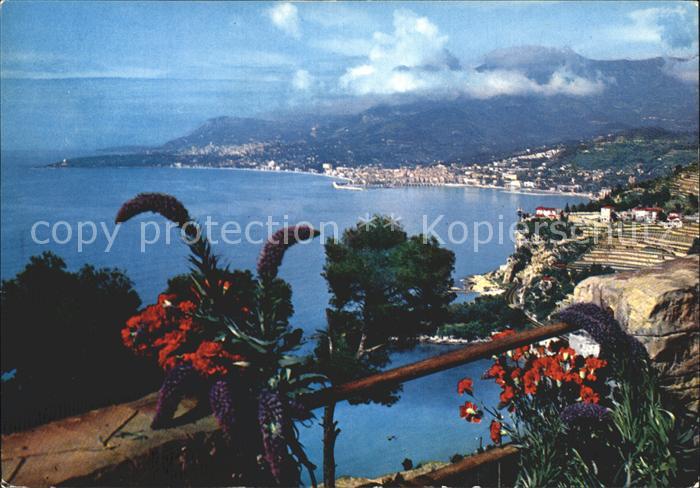 Grimaldi di Ventimiglia Confine italo francese vista di Mentone