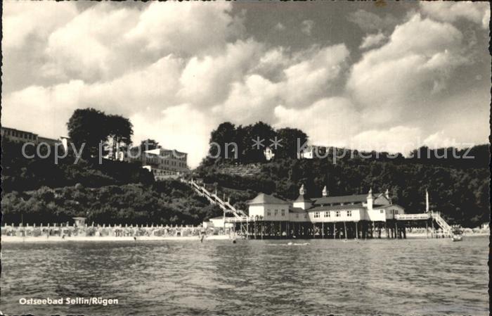 Sellin Ruegen Strand Seebruecke