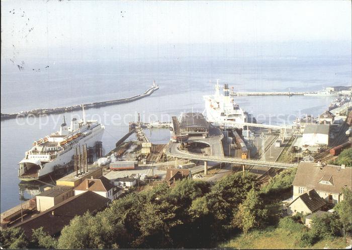 Sassnitz Ostseebad Ruegen Faehrhafen