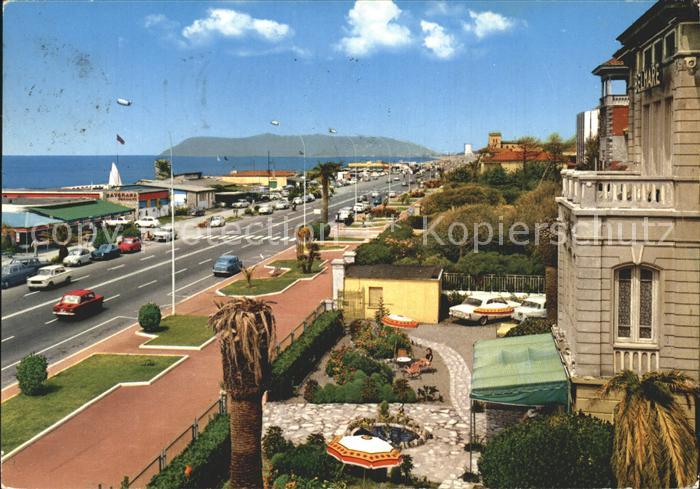 Marina di Massa Viale Lungomare