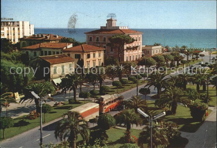 Marina di Massa Hotel Tirreno Gartenanlage