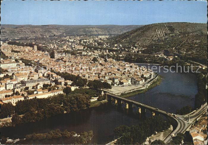 Cahors Bruecke Stadtansicht