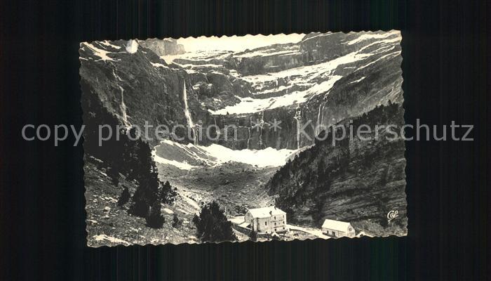 Gavarnie Hautes-Pyrenees Le Cirque Felsenkessel Nationalpark