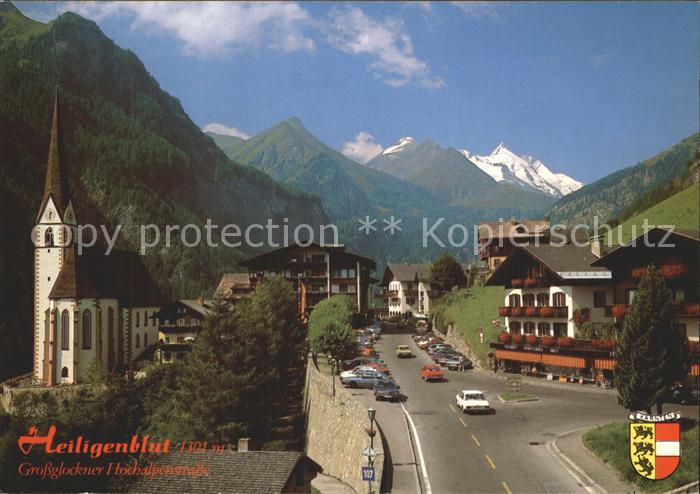 Heiligenblut Kaernten Ortsansicht mit Kirche Nationalpark Hohe Tauern