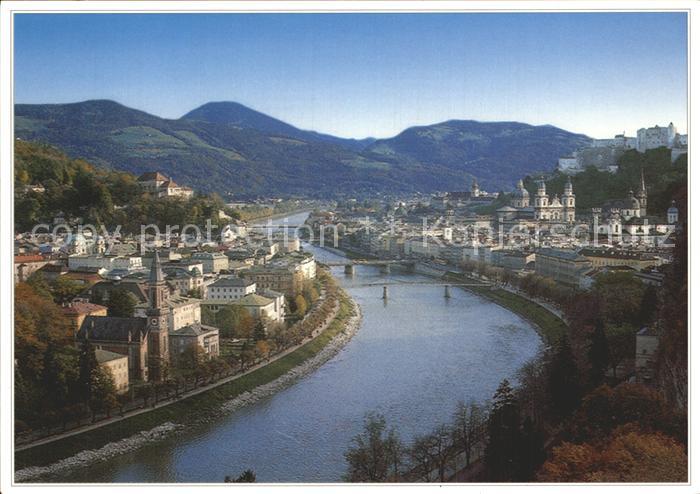 Salzburg Oesterreich Blick vom Moenchsberg bei Muelln Altstadt Festspielstadt Fe