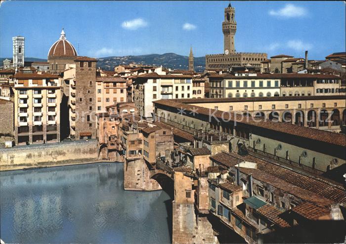 Firenze Florenz Ponte Vecchio visto dal Roof Garden dell Hotel Pitti Palace Alte
