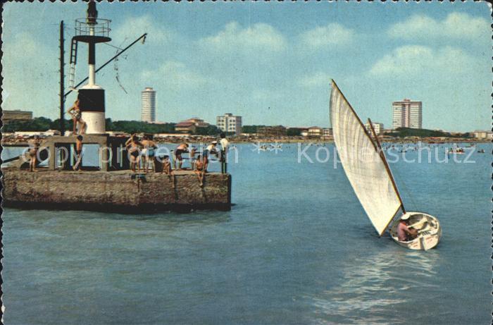 Milano Marittima Veduta dal mare Mole Segelboot Strand
