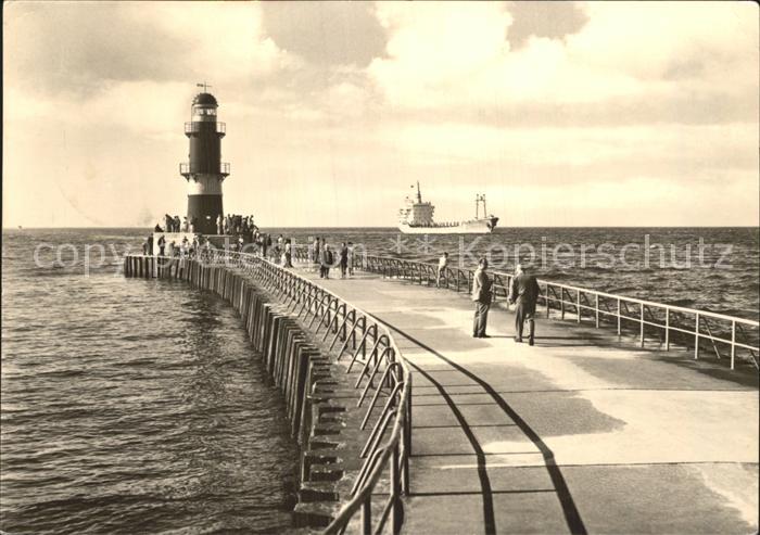 Leuchtturm Lighthouse Warnemuende Mole