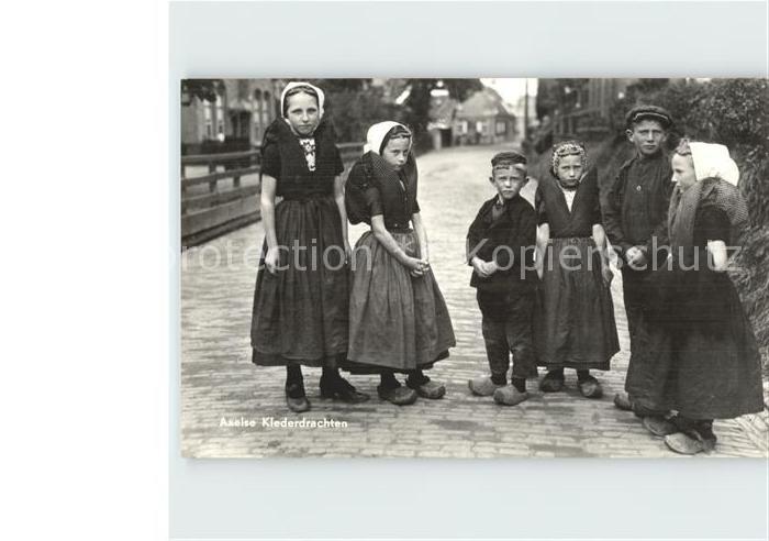 Trachten Holland Axel Axelse Klederdrachten