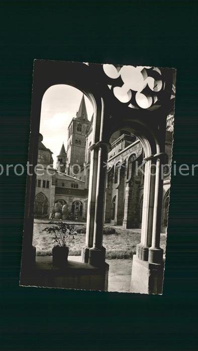TRIER  CITY Dom Kreuzgang