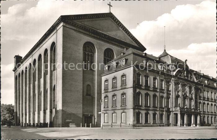 TRIER  CITY Basilika Kurfuerstliches Palais