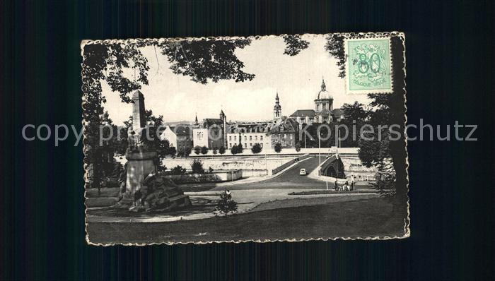 Namur Wallonie Monuments aux Morts de la Guerre Cathedrale