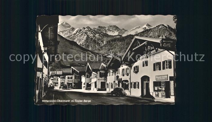 Mittenwald Bayern Obermarkt mit Tiroler Berge
