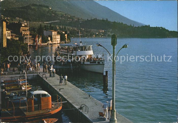 Malcesine Lago di Garda Navigazione turistica lungo il lago Bootsanleger Gardase