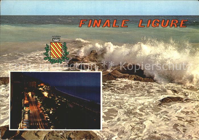 Finale Ligure Notturno Via Concezione e lungomare Klippen Brandung Nachtaufnahme