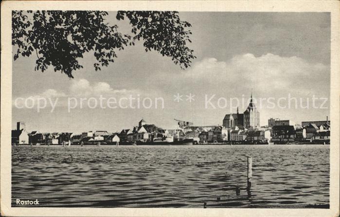 ROSTOCK  CITY Partie am Wasser