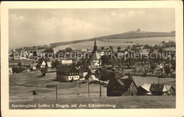 Seiffen Erzgebirge mit Schwartenberg