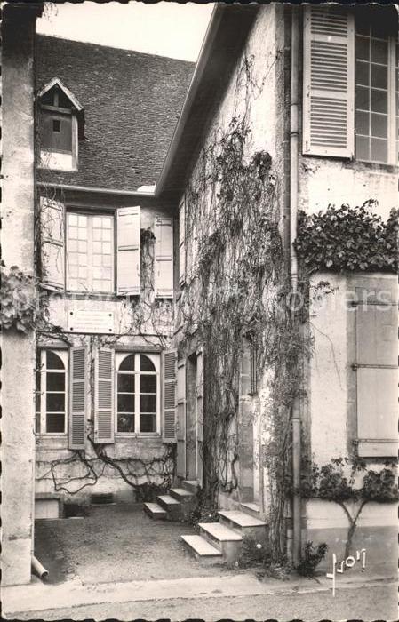 Paray-le-Monial Cour du St. Sacrement