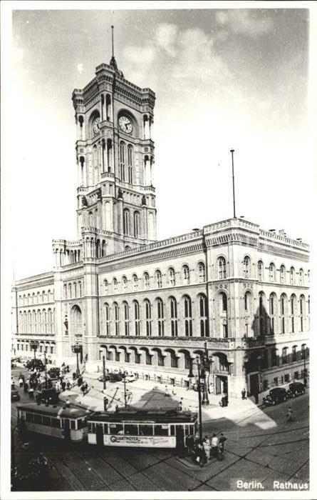 BERLIN  CITY Rathaus Strassenbahn