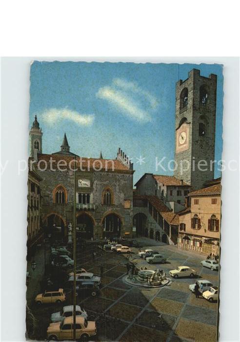 Bergamo Piazza Vecchia e Fontana