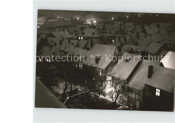 Quedlinburg Harz verschneite Daecher bei Nacht