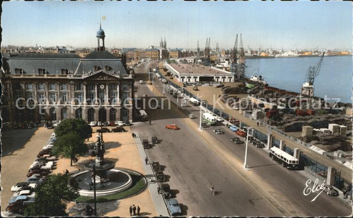Bordeaux La Place de la Bourse le Port