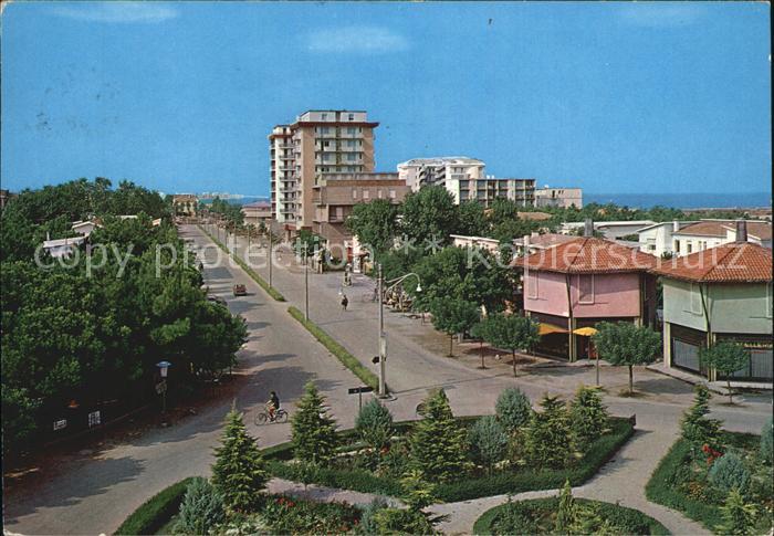 Lido di Estensi Ariosto Allee Rotunde