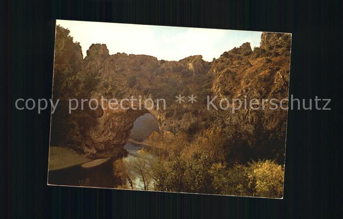 Vallon-Pont-d Arc Pont naturel sur L_Ardeche