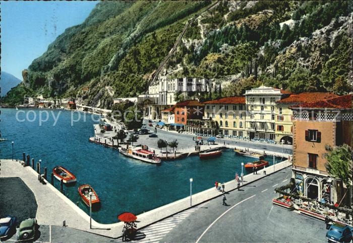 Riva del Garda Hafen Post