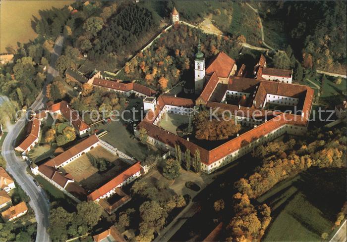 Heiligenkreuz Niederoesterreich Stiftsanlage Zisterzienserkloster