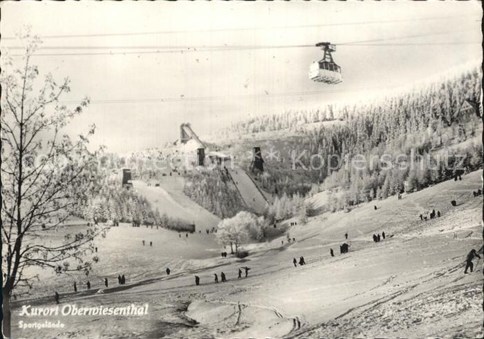 Oberwiesenthal Erzgebirge Kurort Sportgelaende Seilbahn Sprungschanze Winter