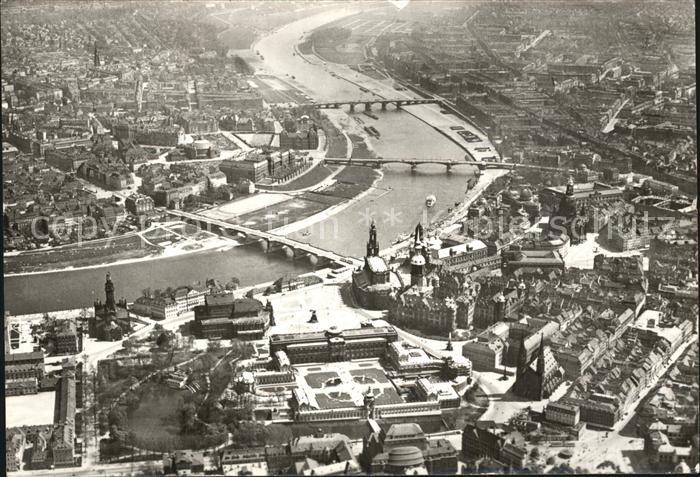 DRESDEN Elbe Neustadt Altstadt