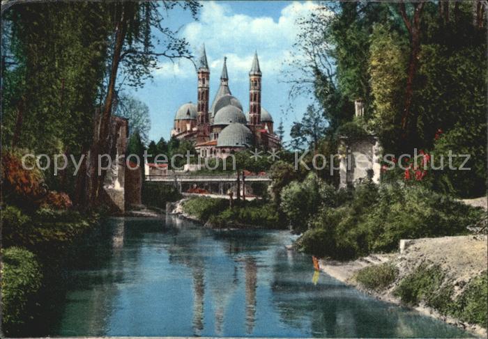 Padova Basilika del Santo vista da Pontecorvo