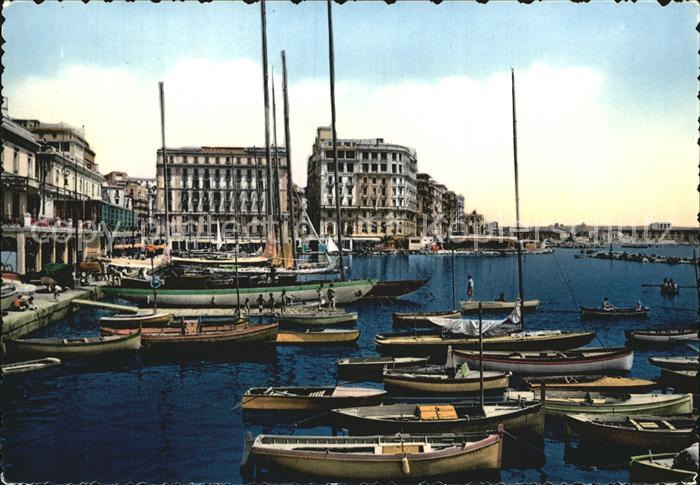 Napoli Neapel Hafenpartie Hotel Excelsior dal mare