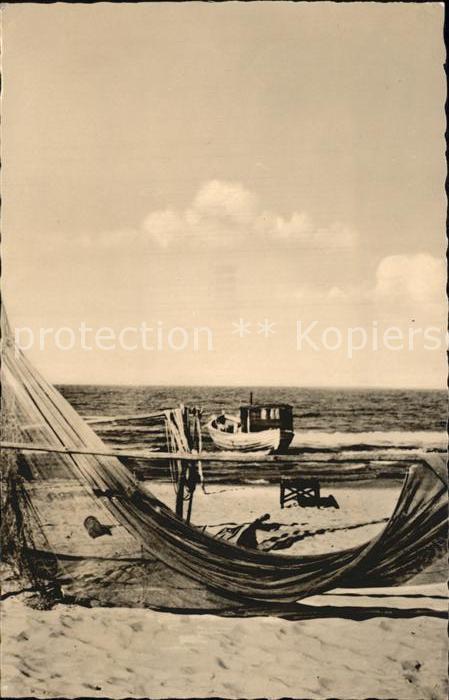 Koelpinsee Usedom Strand Fischerboote Netze